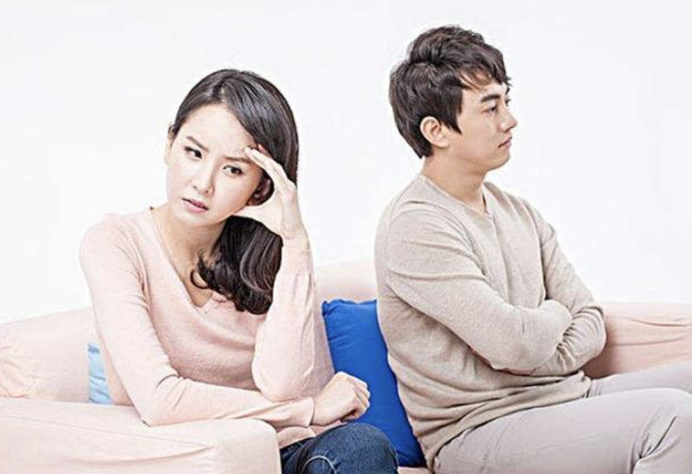 深圳市调查公司：前妻以复婚名义骗钱怎么处理